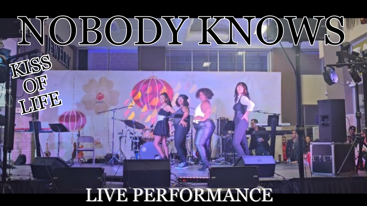 Sakura Moon live performance
